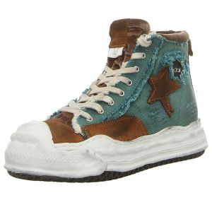 Sneaker - Rebecca White - octanium+tobacco