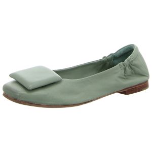 Ballerinas - Rebecca White - 0628-ZSquare-3 - mint