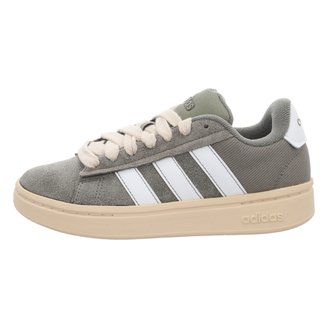 Adidas - JQ7278 000 - Grand Court Alpha 00 - clay/cwhite/sanstr - Sneaker