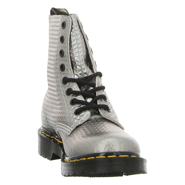 pascal stud dr martens